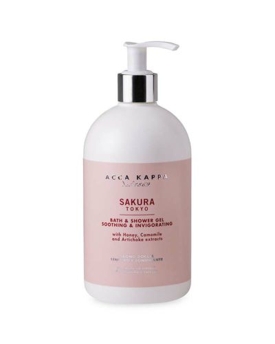サクラ<br />バスフォーム&シャワージェル 500ml
